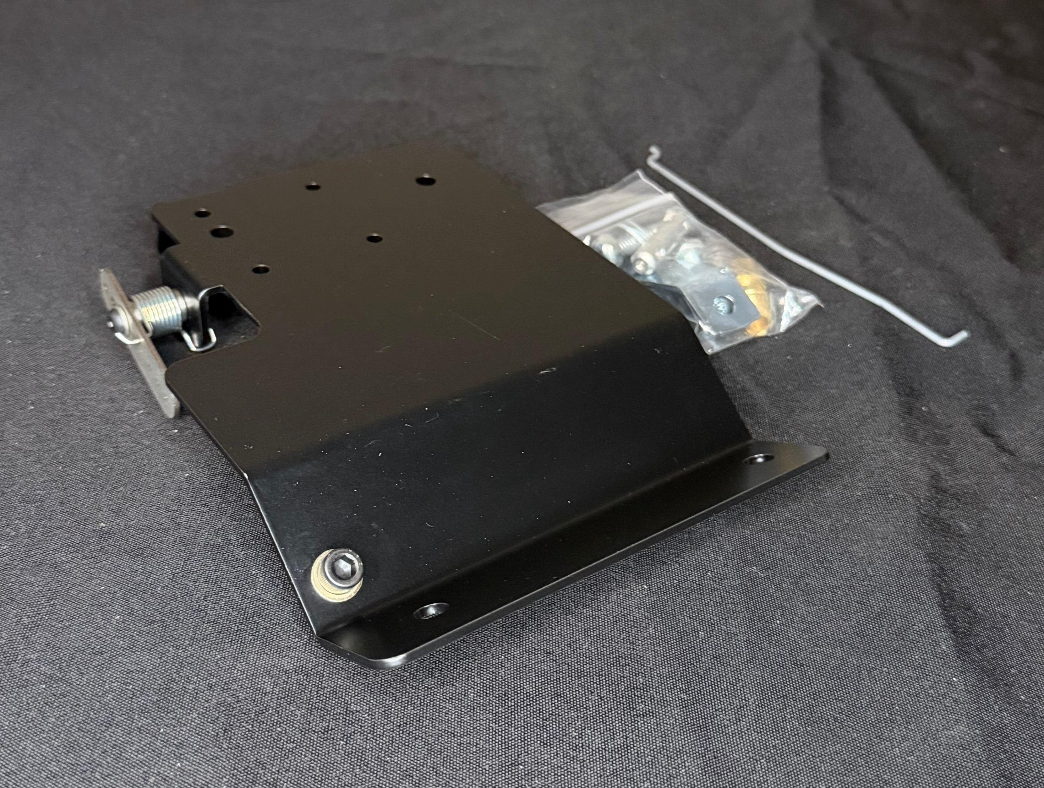 Tank Mount Top Plate for Clone Block